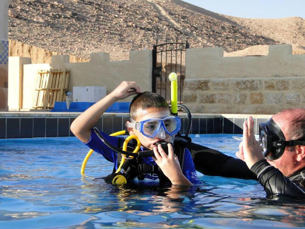 Arab Divers Dive Center And Bed & Breakfast Bed & Breakfast Aqaba Luaran gambar