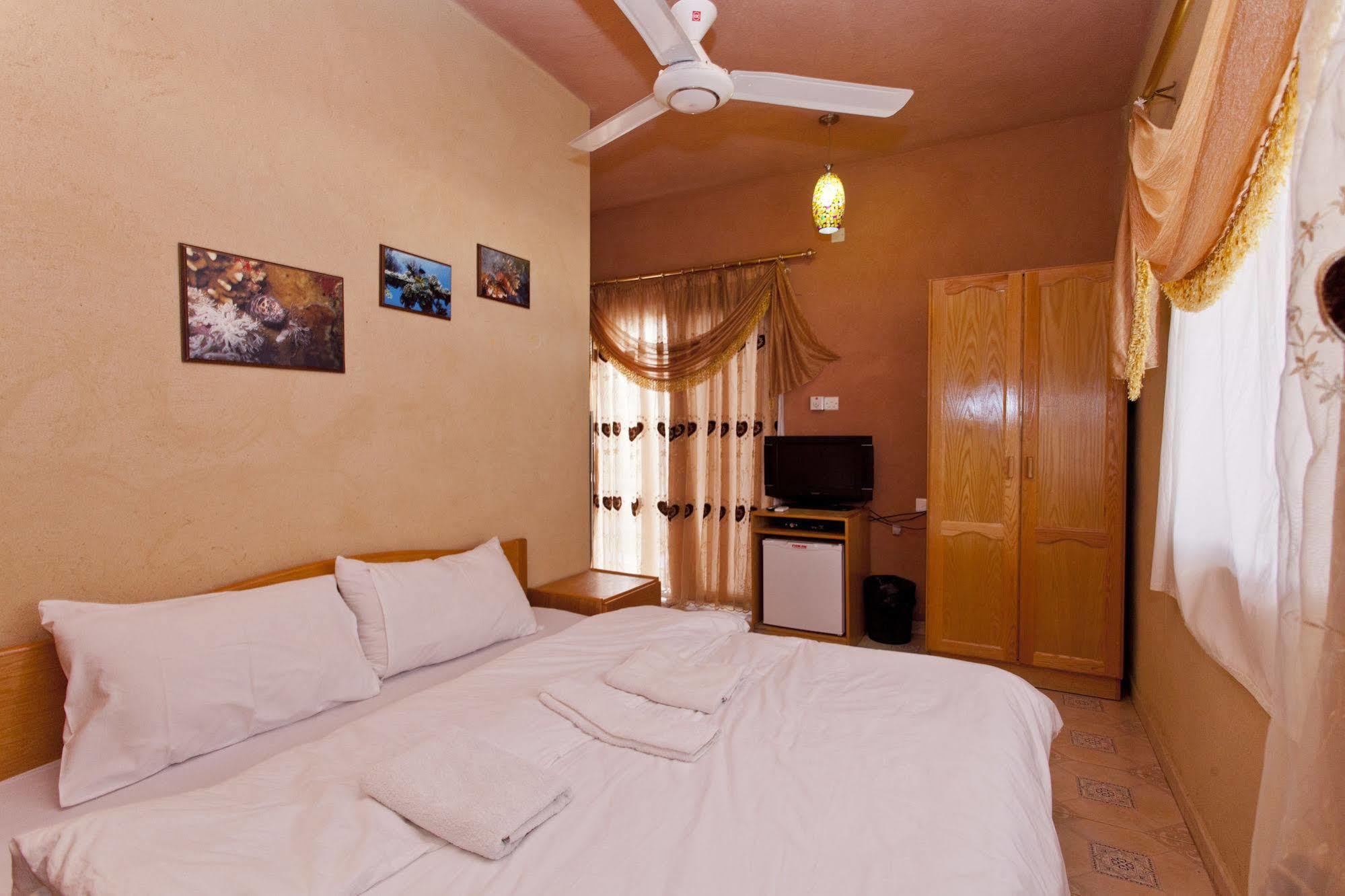 Arab Divers Dive Center And Bed & Breakfast Bed & Breakfast Aqaba Luaran gambar