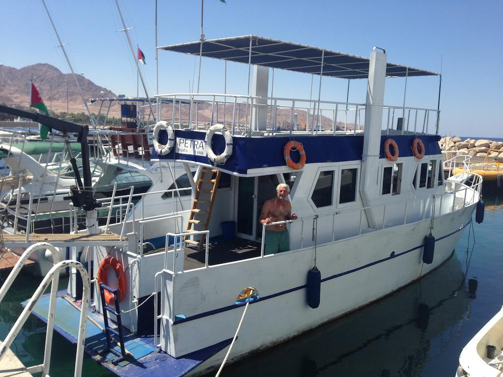 Arab Divers Dive Center And Bed & Breakfast Bed & Breakfast Aqaba Luaran gambar